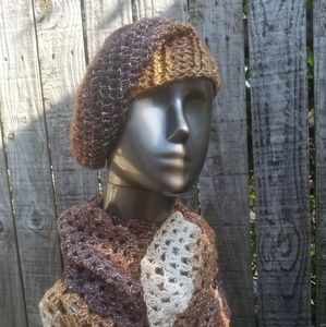 NWT Handmade  Metallic Scarf Set Gold Ivory